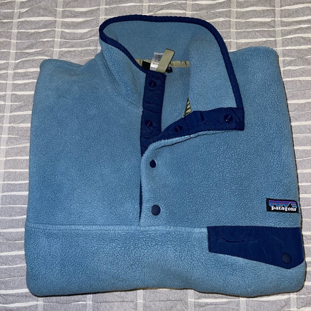 Men’s Patagonia Synchilla Snap-T Fleece Pullover. Size Medium
